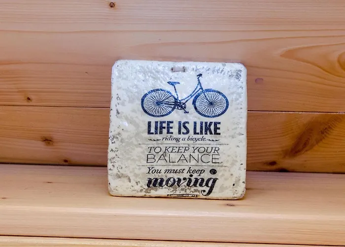 Stone Rose In Center * Split